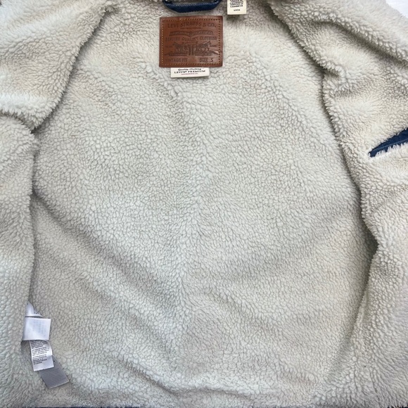 Levi’s Vintage Fit Sherpa Denim Trucker Jacket Men’s Size Small - Picture 4 of 7